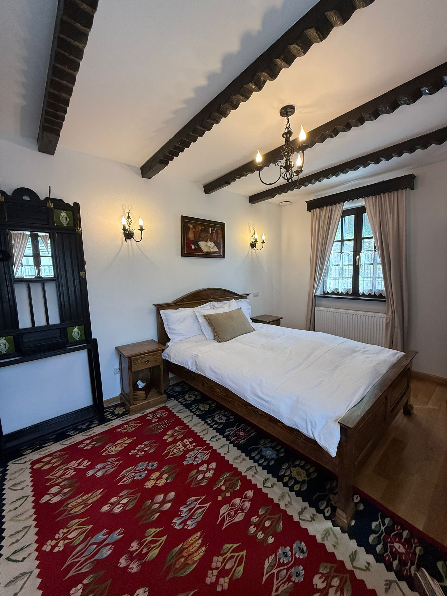 Camera 2 – detaliu mobilier